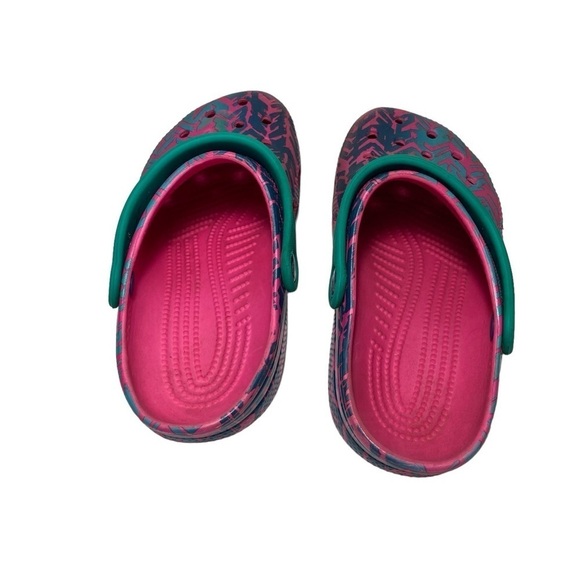 Crocks Classic Unisex Printed Clogs Slip on Sandal      M: 2 | W: 4 - Picture 6 of 7